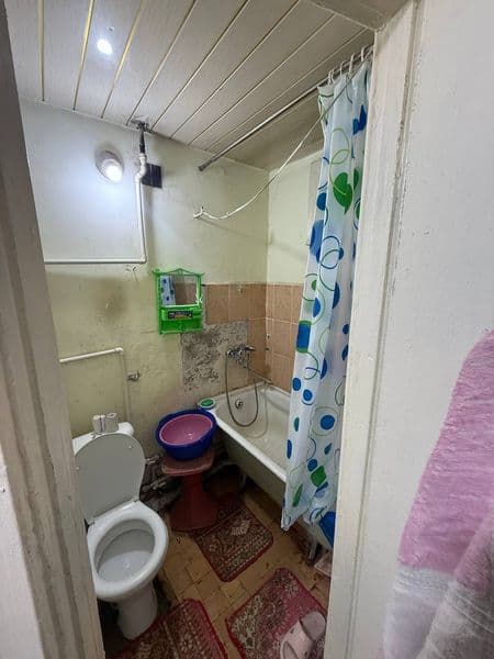 Chilonzor 23 kvartalda 1 xona 2x6 ballonli uy ijaraga berila — фото 4