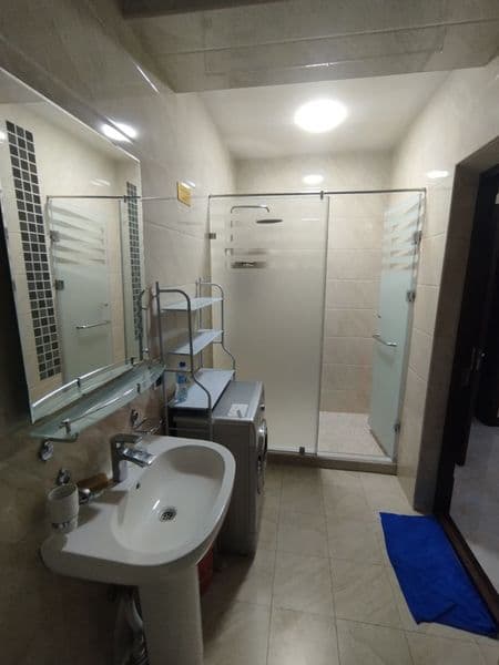 Сдается своя квартира. <br />
Удобная расположения. <br />
К — фото 2