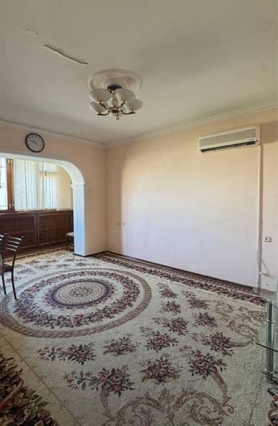 Мирзо-Улугбекский Район<br />
Максим горький<br />
2/4/4<br 