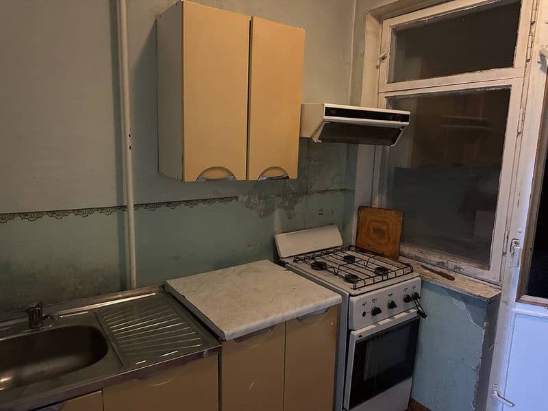 В аренду квартира 3 комнатная на долгий срок на втором этаже — фото 4