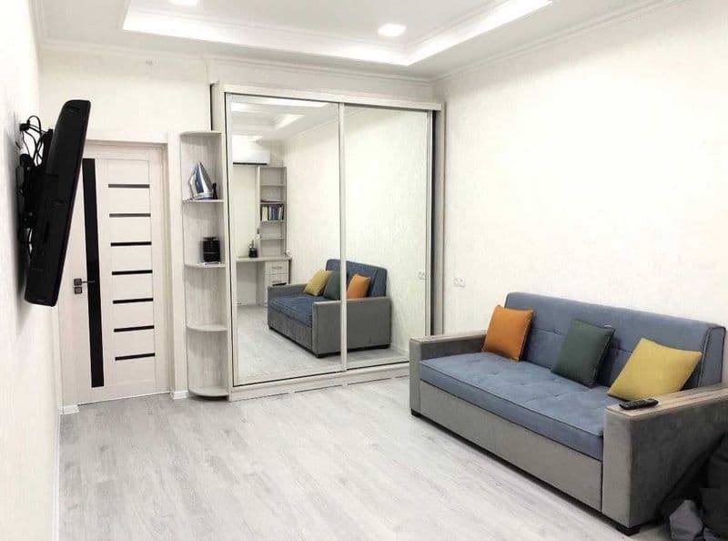 СДАЕТСЯ <br />
Район:мирзо-улугбекский <br />
Адрес: Чимган 