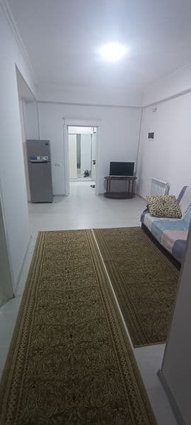 Сдается просторная 2 х комнатная квартира в Мирзо Улугбекско