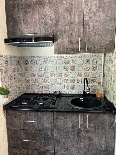 Район: Мирабадский<br />
Адрес: Ц7 / ЦУМ<br />
<br />
Комнат — фото 5