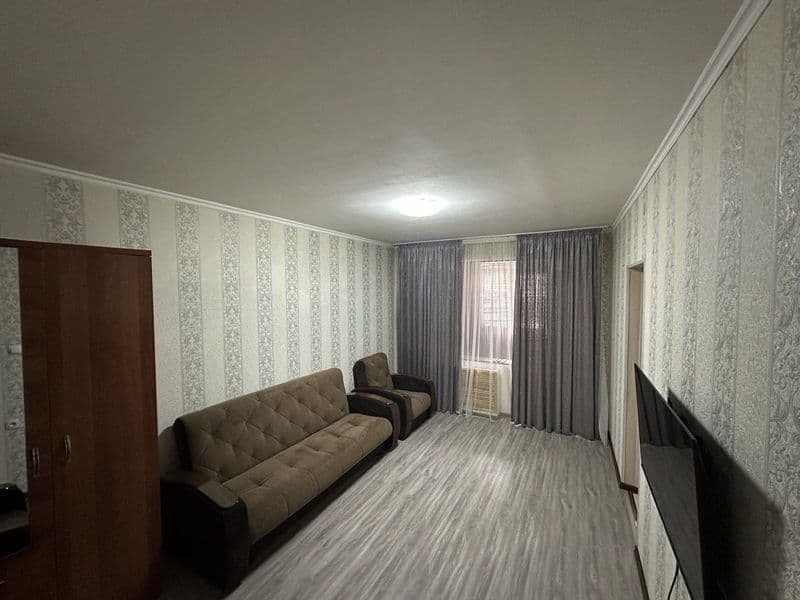 Срочно!!<br />
Юнусабад- 7 квартал.<br />
Сдается в аренду.< — фото 2