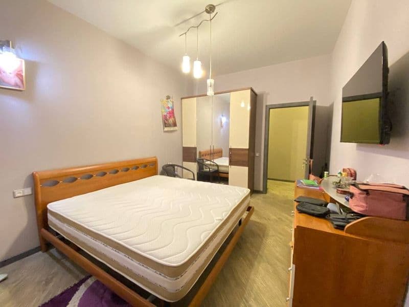 Срочно сдаю 1-комнатную квартиру.Для семейной пары без детей