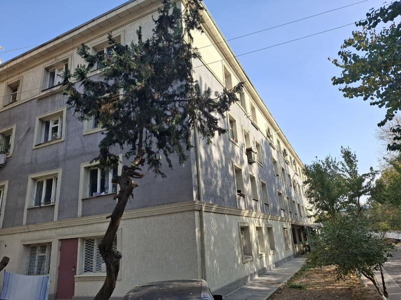 Сдается своя комната.<br />
<br />
Сдаётся комната в общежит — фото 4