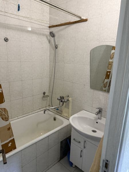 Тошкент шахар М. Улугбек тумани ТТЗ-2  да 2/4/9 арендага бер — фото 4