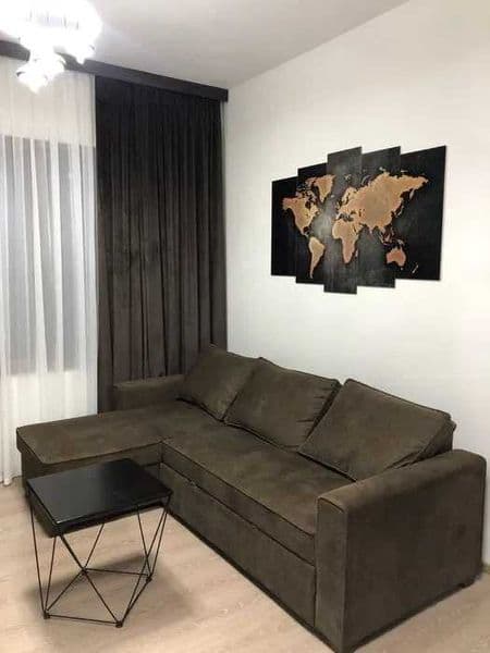 Сдается квартира для семейных<br />
<br />
Район: Алмазар<br