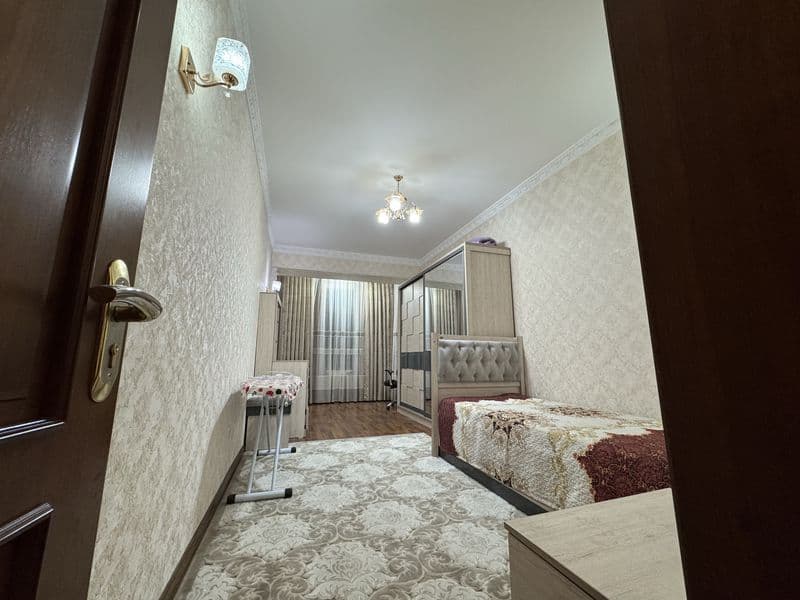 На Мирабадском районе ул Ойбек ( рынок госпитальная, медшох, — фото 5