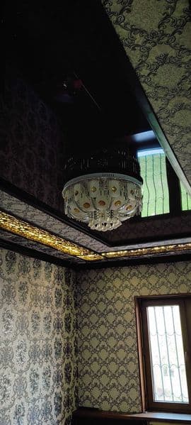 Сдается одна большая комната в трёх комнатной квартиры тольк