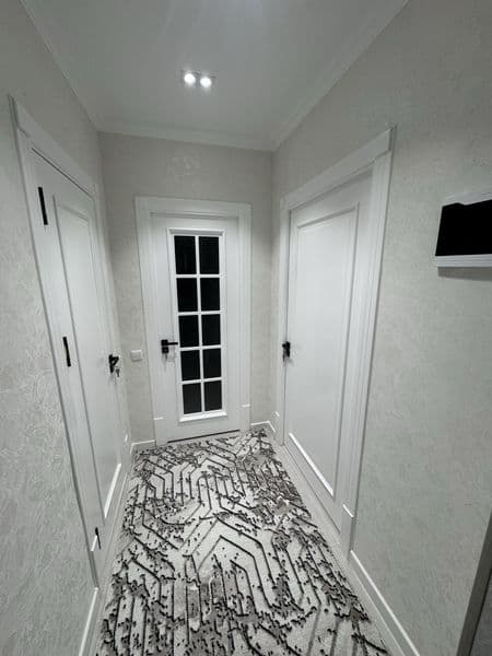 Qoʻyliq bozor Compas TS orqasida Yangi qurilgan 1 xonalik uy