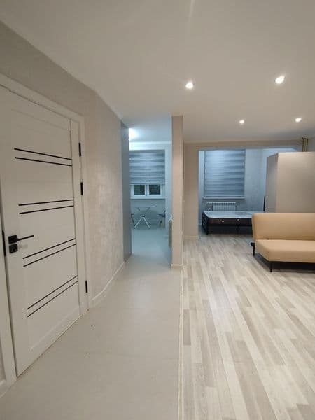 1 комнатная квартира, 42 квадрата, полностью оснащена <br /> — фото 2