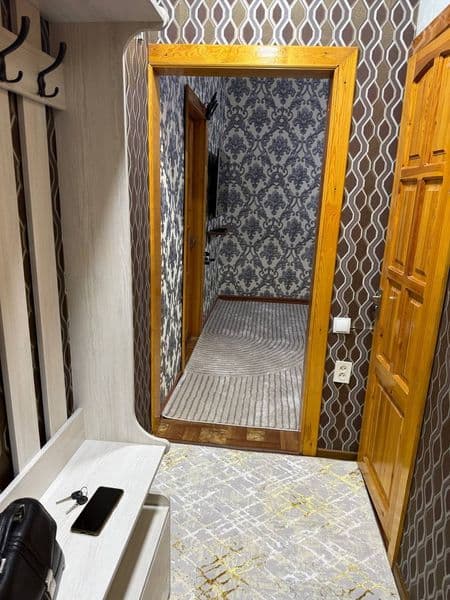 Сдается своя 2 комнатная переделенно 3 комнат. Юнус абаде. М — фото 2