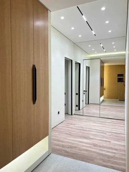 Сдаётся своя 2 комнатная в ЖК Шошкент, 3 этаж. Новый ремонт.