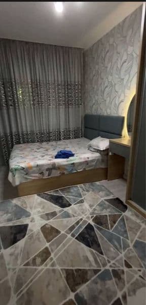 Arenda: Chilonzor tumani <br />
Arentr: Mirzo Ulug'bek metro