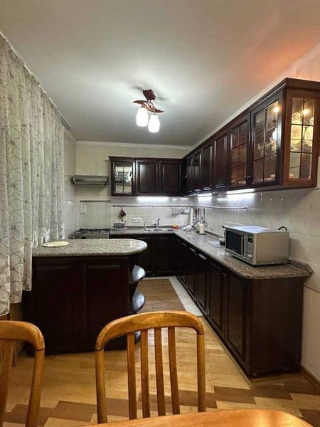 Сдаётся 4 комнатная спецплан, улица Кары Ниязова, Дархан. Ук