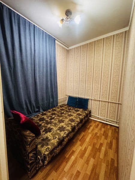 Юнусабад- 4  1-2\4\4 <br />
Квартира с обстановкой.<br />
Сд — фото 5