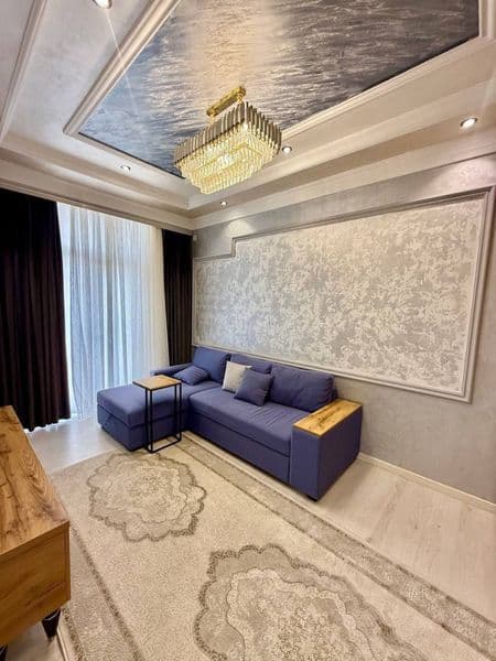 Afruz toyxonani oldi. Jaxon tillariga 5 minut pishkom.<br />