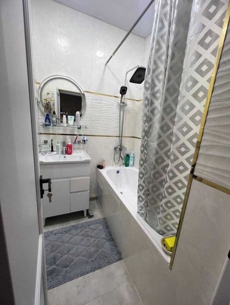 Tuman.Shayxontohur.. Chorsu bozori yonida kvartira bor <br / — фото 4