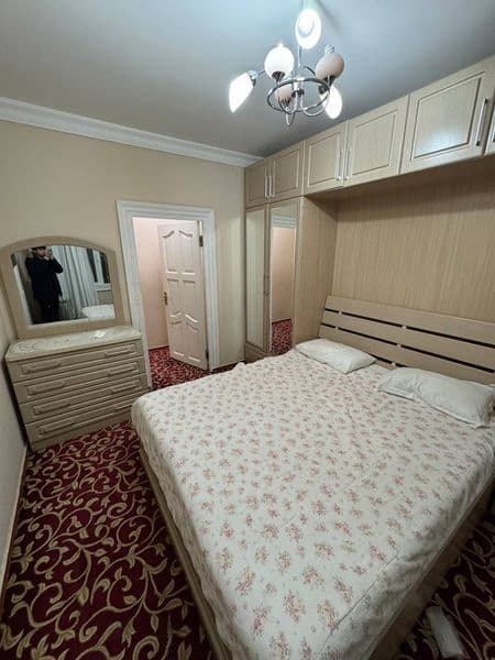 Шайхонтохур тумани, Чорсуда. 5 хонали квартира ижарага берил