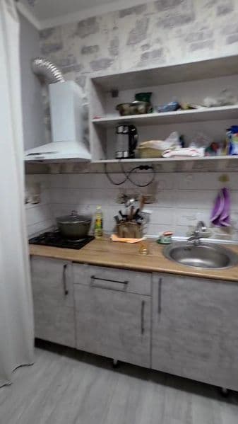 Сдам квартиру на чинабаде <br />
Все есть телевизор/стиральн