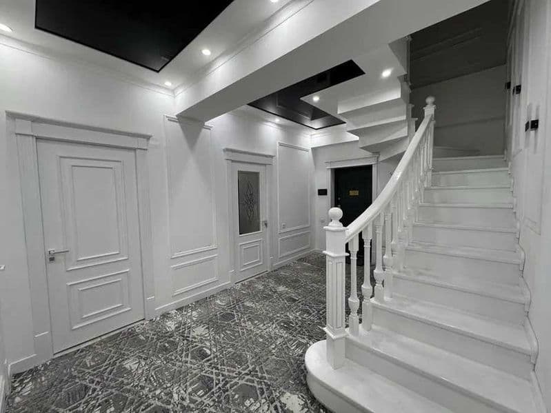 Квартира в элитном новостройке. <br />
Закрытый двор, во дво