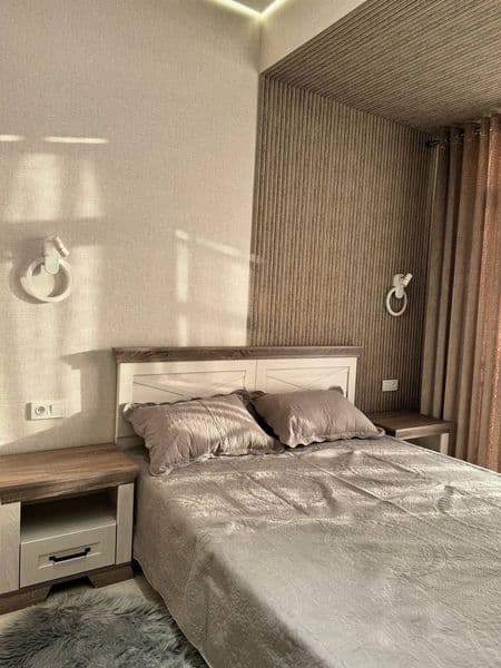 СРОЧНО Сдается квартира ПРЕМИУМ класса<br />
<br />
• Район: