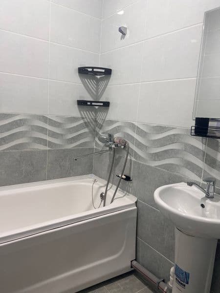 Сдам свою 1 комнатную квартиру в аренду , на долгий срок .<b — фото 5