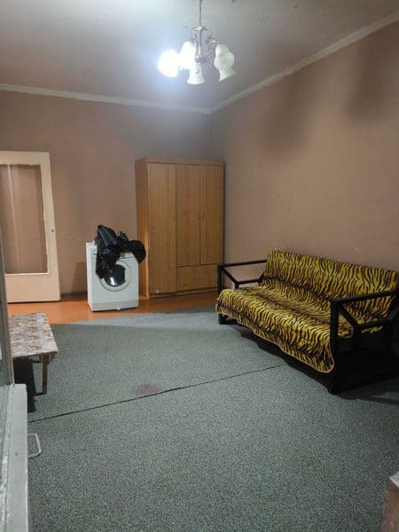 Я хозяйка. Юнусобад -13  1/2/4 аренда <br />
1 ком квартира 