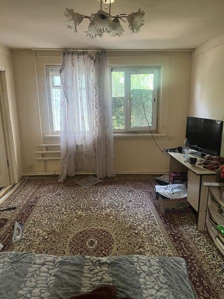 Manzil 5 bekat metrogacha peshkom 3 mnt yo’l 4 ta bola olama