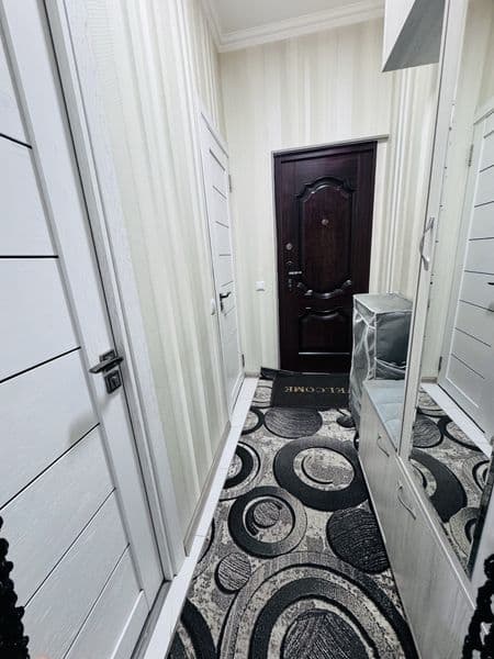 Ijaraga beriladi faqat qizlar  uchun sherikliga  <br />
bez 