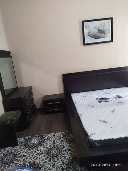 Manzili: Yunusobod 13kv<br />
Moʻljali: Turkiston metro oldi