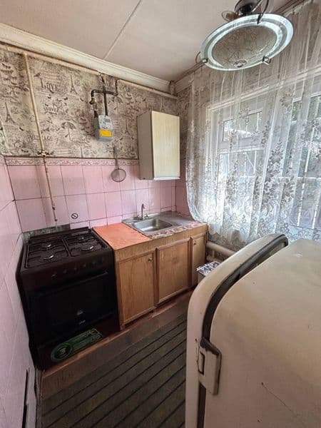 2-комнатная квартира на первом этаже 58-военный городок,рядо — фото 4