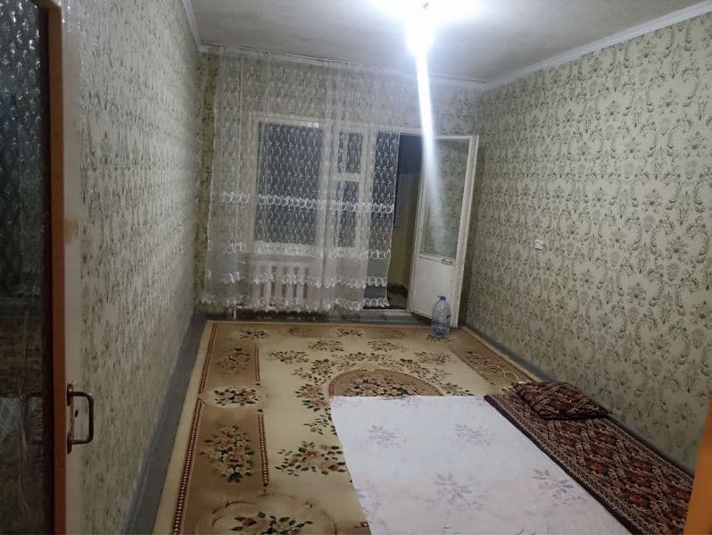 Sergeli 3 bekat yonidan 1 xonali uy ijaraga beriladi uy shar