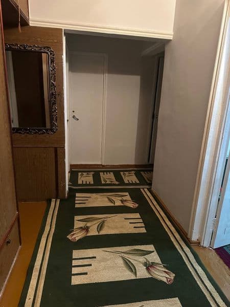 Квартира сдаётся <br />
свет,газ,вода все есть, <br />
ремон