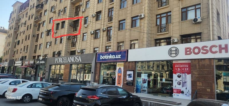 3 хонали паркентский кучасида  4 этаж 7 этажли