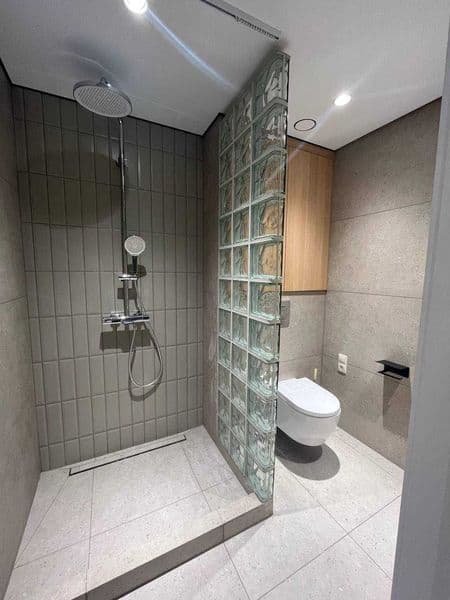 Район: Мирзо Улугбекский<br />
Адрес: Ц-1<br />
<br />
Комна — фото 5