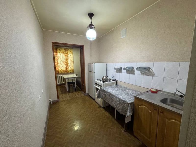 Sergeli 2 da oʻzgarish metroni yonida BEZMAKLER kvartira bor