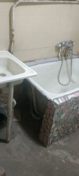 Uy tutor mahalada yosh oilaga boladi .<br />
Yokiy stident b — фото 3