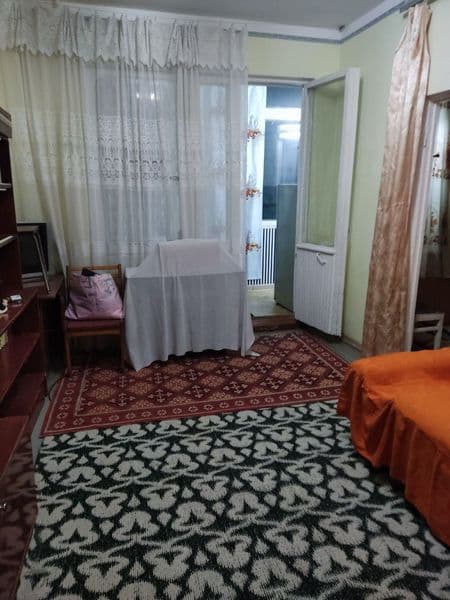 Чиланзар 16 <br />
 1в2/2этаж/4<br />
Панельный дом <br />
Б — фото 2