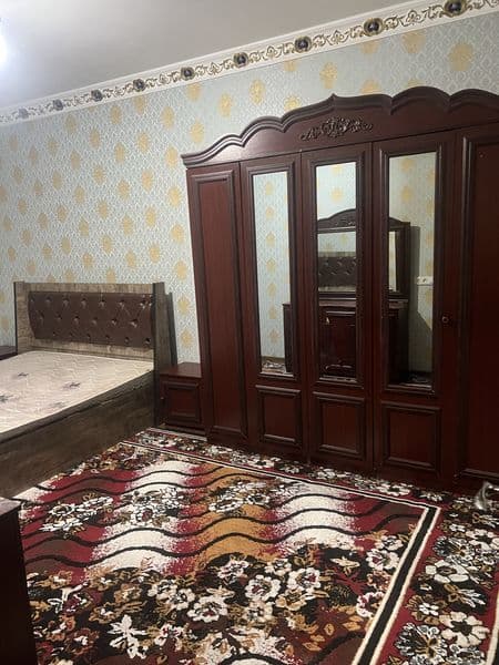 Аренда квартиры 3х комнатная 650$+ коммуналка.<br />
Квартир