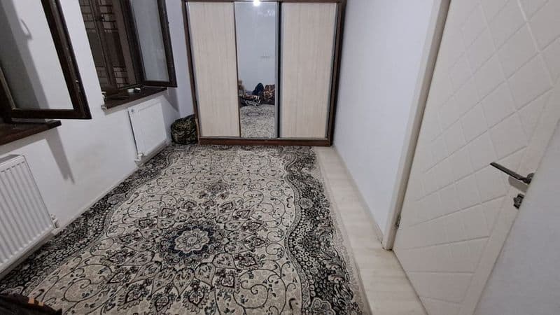 Olmazor rayon Sag'bon Golden haus. Orentir qorasaroy chorrah