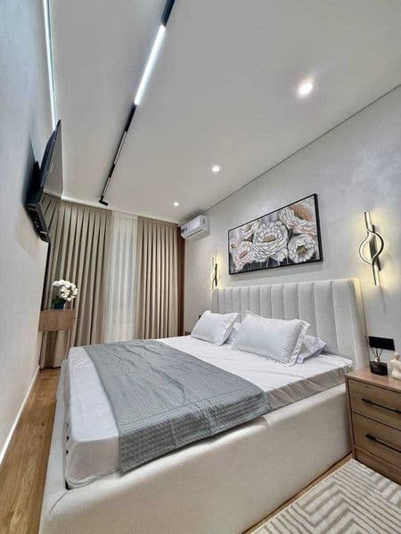 Жилой комплекс: London<br />
Комнат: 3<br />
Этаж: 4<br />
П — фото 4