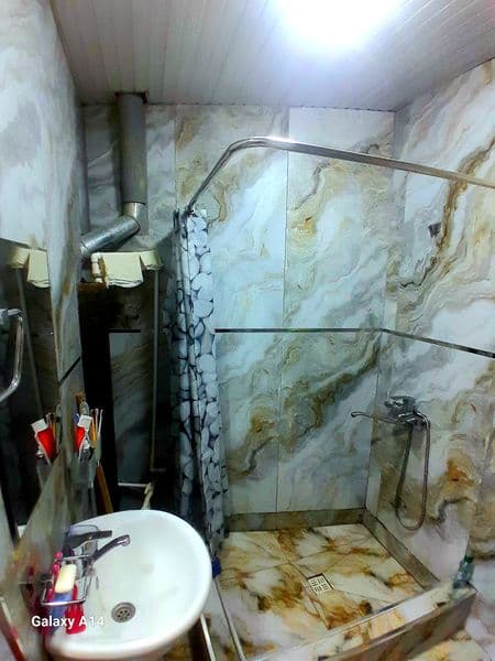 Chilonzor 20 kvartira bolalarga kv bor 50   $dan va 50 ming 