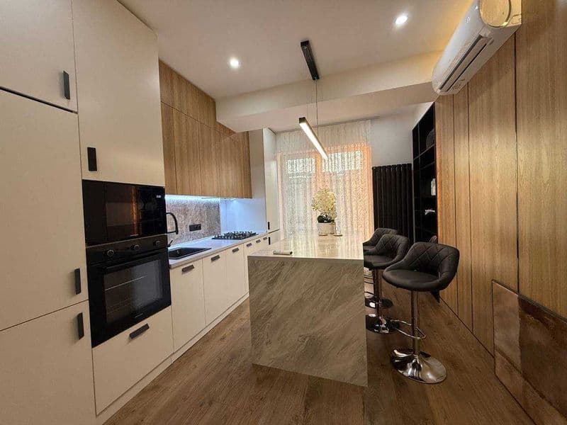 Жилой комплекс: Kazahstan<br />
Комнат: 4<br />
Этаж: 11+1<b — фото 2