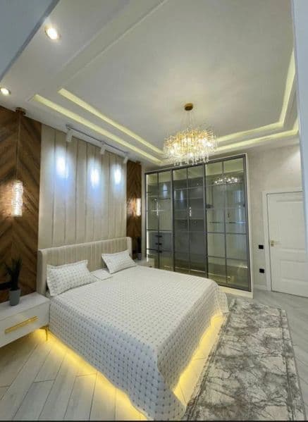 Дружба  метро ёнида янги таъмирланган 2 хонали квартира ижар