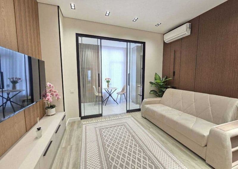 Стильная 1-комнатная квартира с комфортной обстановкой<br /> — фото 2