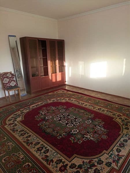 Сдаю 1 комнота 4 этаж 9 этажке <br />
с техникой <br />
фото — фото 2