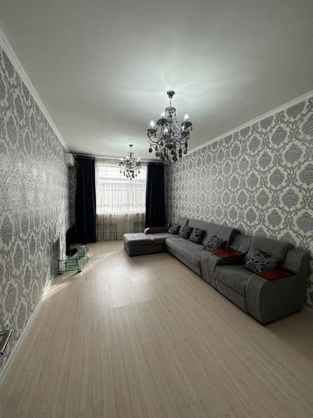 ID : 100-07<br />
<br />
Район: Яшнабод <br />
Ориентир:  Ма