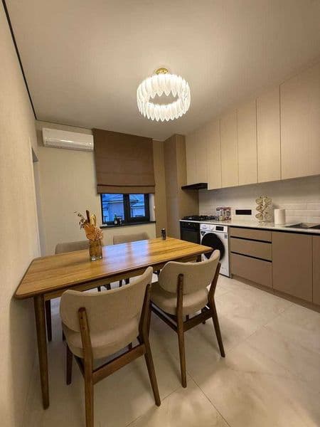 • Район: Мирза Улугбек<br />
• Адрес: Максим Горький<br />
• — фото 5